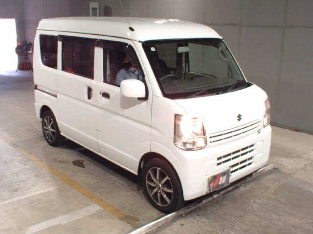 SUZUKI EVERY 2022
