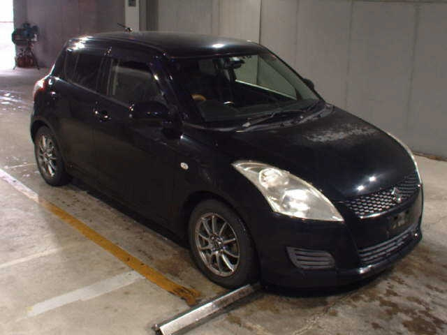 SUZUKI SWIFT 2012