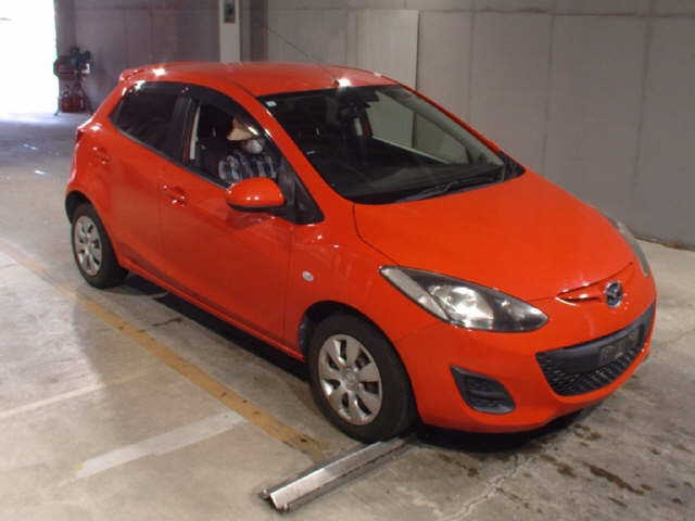 MAZDA DEMIO 2013