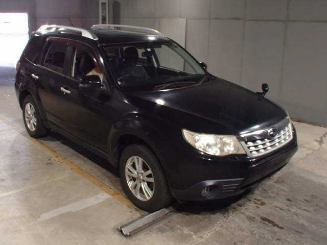 SUBARU FORESTER 2012