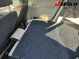 MAZDA CAROL 2010