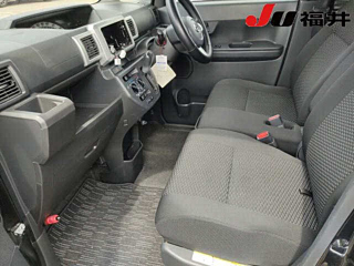 DAIHATSU WAKE 2015