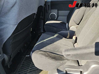 MITSUBISHI DELICA D5 2010