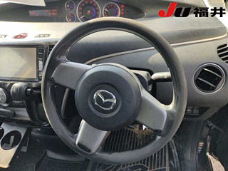 MAZDA BIANTE 2017