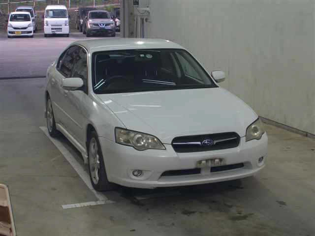 SUBARU LEGACY B4 2005