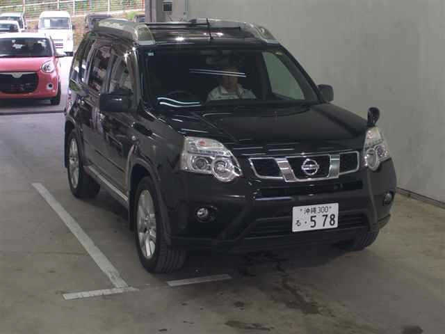 NISSAN X-TRAIL