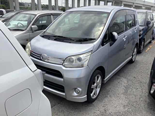 DAIHATSU MOVE 2011