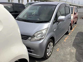 DAIHATSU MOVE 2010