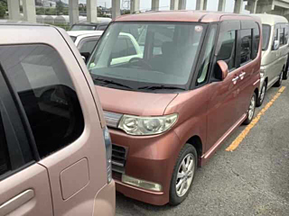 DAIHATSU TANTO 2008