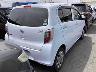 DAIHATSU MIRA E S 2012