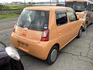 DAIHATSU ESSE 2010