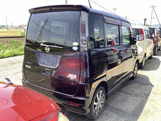 NISSAN ROOX 2011