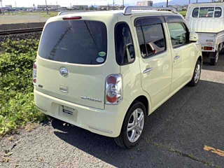 DAIHATSU MIRA 2012