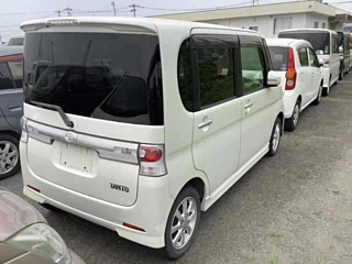 DAIHATSU TANTO 2008