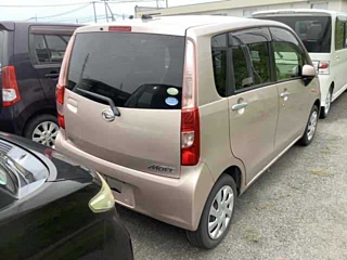 DAIHATSU MOVE 2012