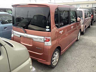 DAIHATSU TANTO 2008