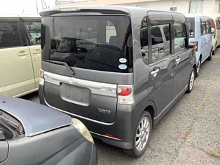 DAIHATSU TANTO 2008