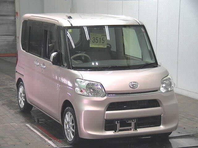 DAIHATSU TANTO 2014