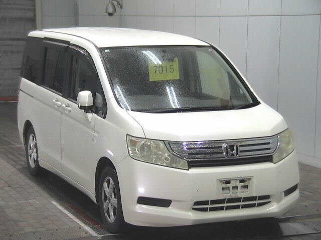 HONDA STEP WAGON 2010