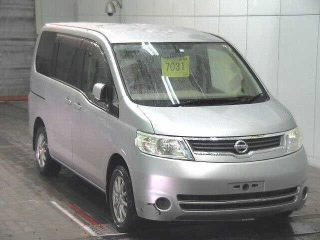 NISSAN SERENA 2005