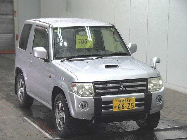 MITSUBISHI PAJERO MINI 2012