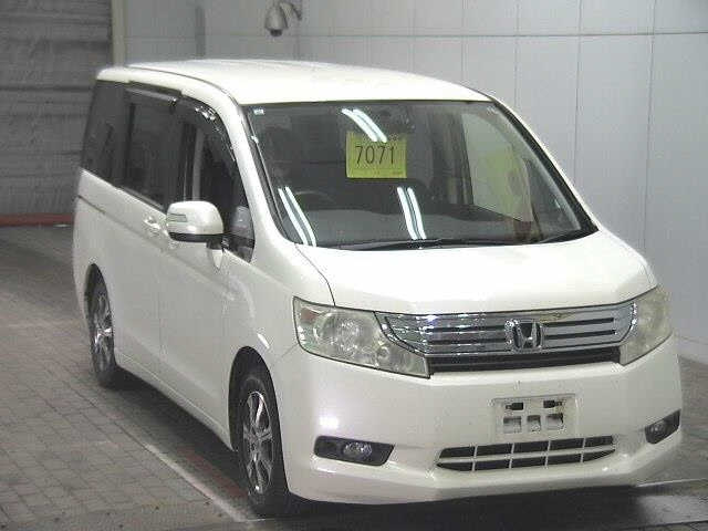 HONDA STEP WAGON