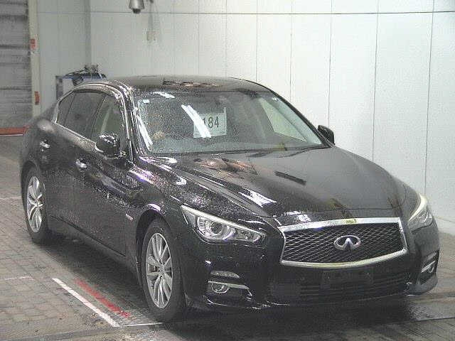 NISSAN SKYLINE