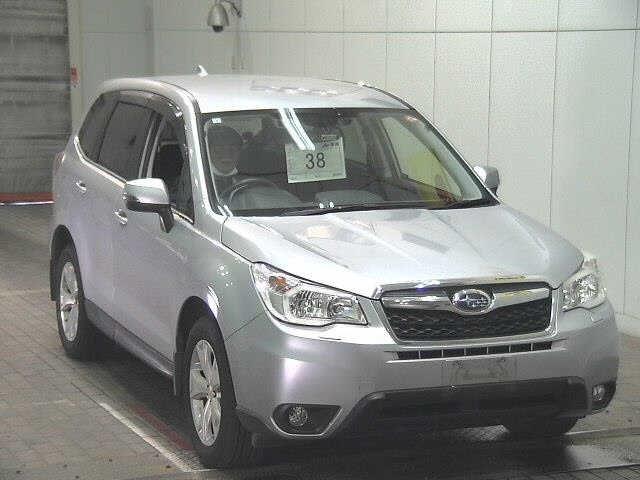 SUBARU FORESTER 2015