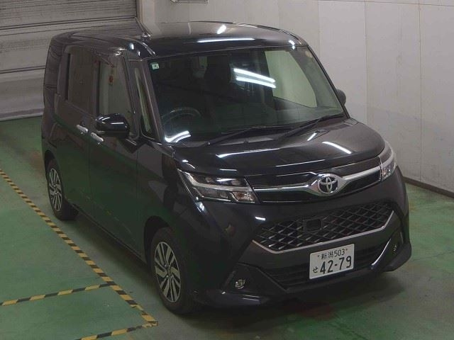 TOYOTA TANK 2018