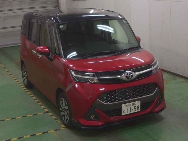 TOYOTA TANK 2017