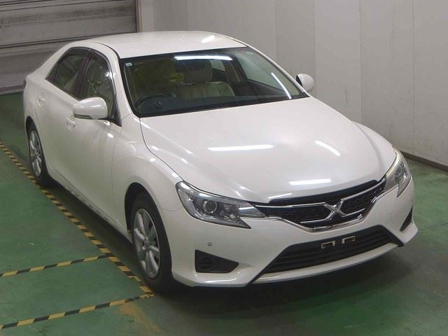 TOYOTA MARK X 2013