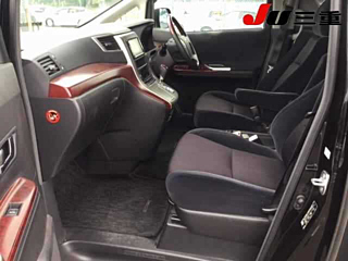 TOYOTA VELLFIRE 2008