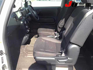 TOYOTA SPADE 2015