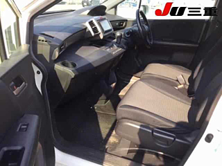 HONDA FREED 2012