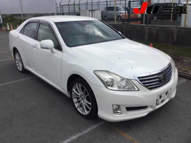 TOYOTA CROWN 2009