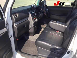DAIHATSU MOVE CONTE 2014