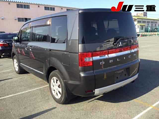 MITSUBISHI DELICA D5 2016