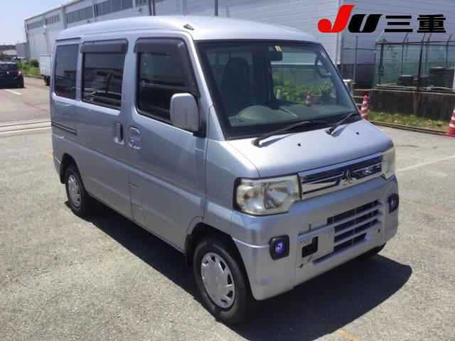 MITSUBISHI MINICAB VAN 2013