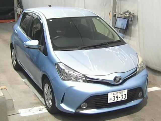 TOYOTA VITZ