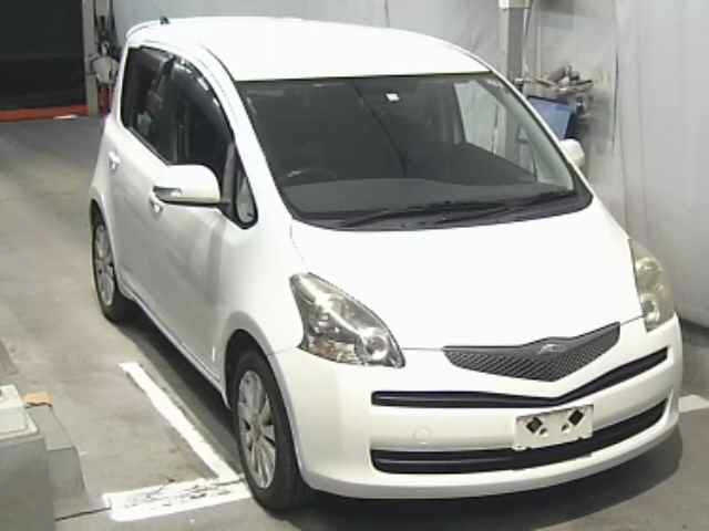 TOYOTA RACTIS 2010