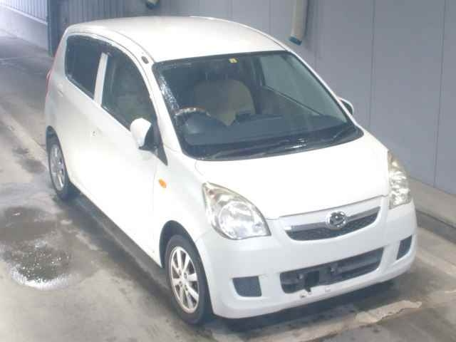 DAIHATSU MIRA 2010