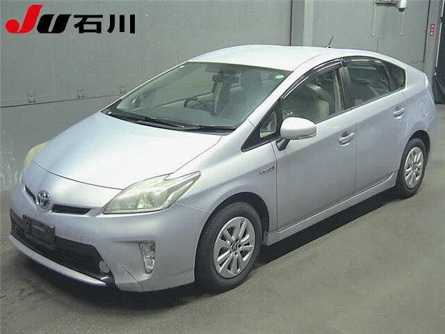 TOYOTA PRIUS 2012