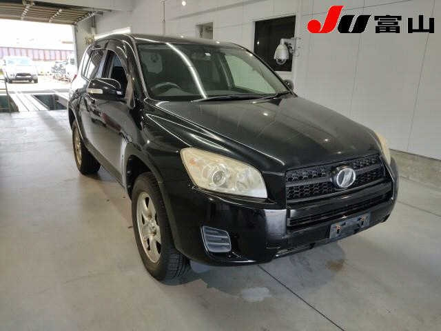 TOYOTA RAV4 2010