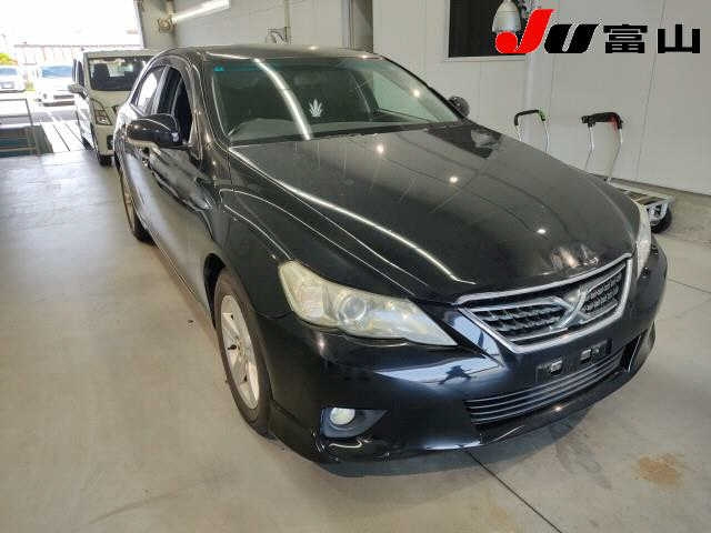 TOYOTA MARK X 2010