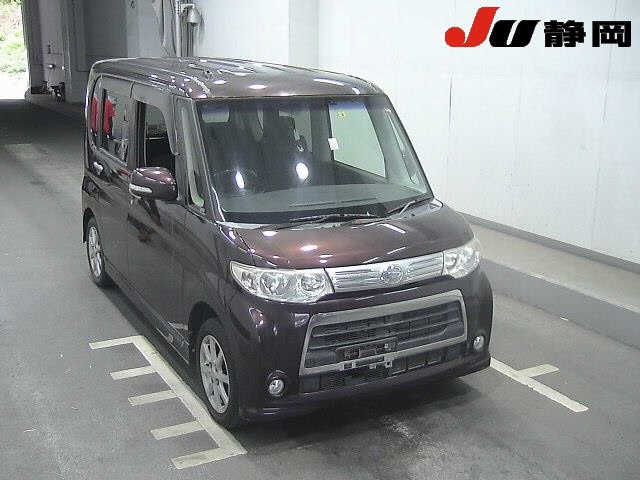 DAIHATSU TANTO 2012