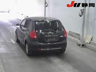 MAZDA VERISA 2011