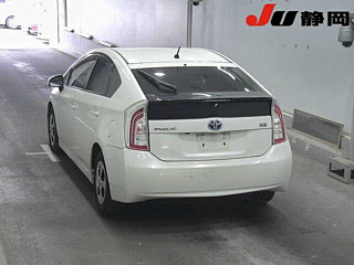 TOYOTA PRIUS 2013