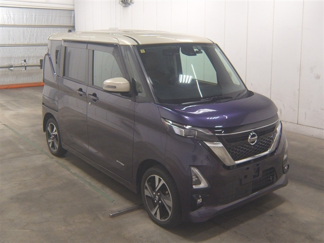 NISSAN ROOX