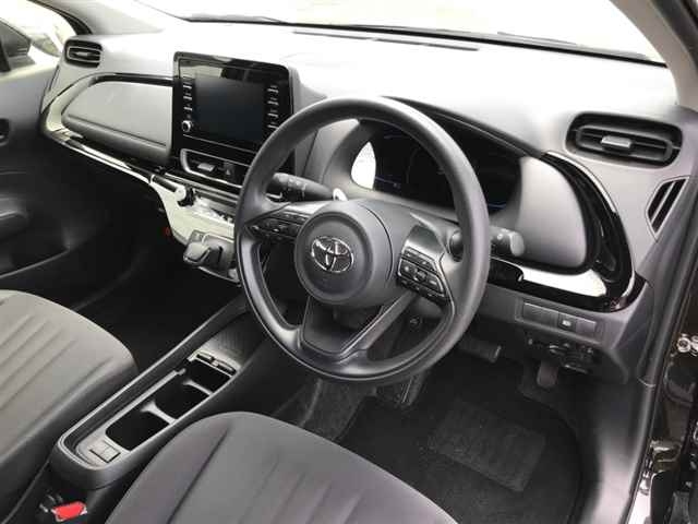 TOYOTA AQUA 2023