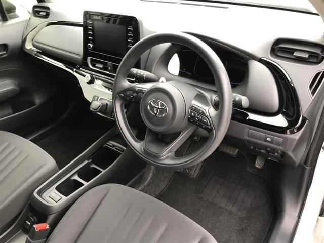 TOYOTA AQUA 2023